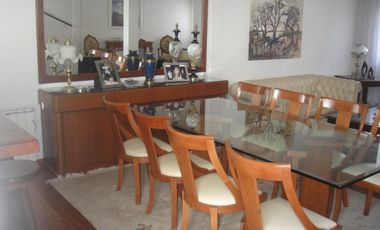 VENTA - CASA EN HIPOLITO YRIGOYEN 360