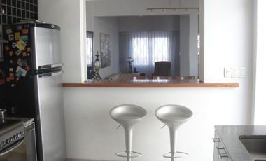 VENTA - CASA EN HIPOLITO YRIGOYEN 360