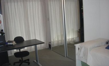 VENTA - CASA EN HIPOLITO YRIGOYEN 360