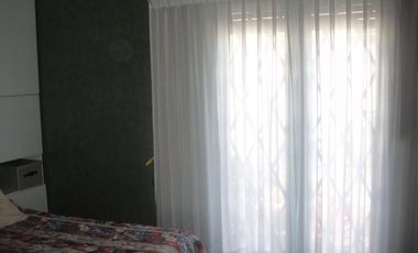 VENTA - CASA EN HIPOLITO YRIGOYEN 360