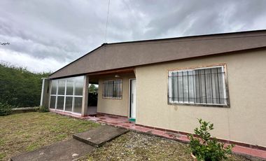 VENTA CASA - 2 HAB – B° LOS PERALES ADIUNJU