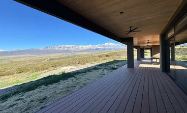 CASA EN VENTA AGUA DE LOS BAYOS TUPUNGATO MENDOZA
