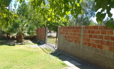 CASA DE 2 HABITACIONES. ZONA URBANA. ZONDA