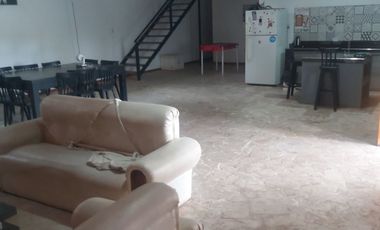ALQUILER CABAÑA DE 2 HABITACIONES. ALBARDÓN