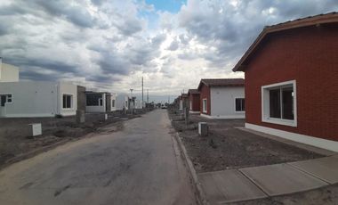 Casa en microbarrio Privado Natania 65. Rivadavia
