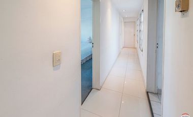 CASA 2 PLANTAS- CON TERRAZA Y PARRILLA - COCHERA
