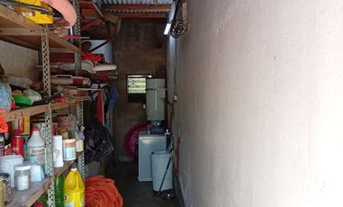VENTA CASA 3 AMB CON QUINCHO Y PILETA CLAYPOLE