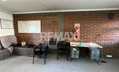 Alquiler terreno de 500m2 con oficina, Neuquén