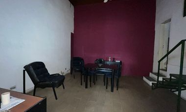 Local/oficina 2 ambientes en venta en Banfield