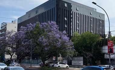 VENTA OLIVOS OFICINA 150 MTRS A ESTRENAR  2 COCHER