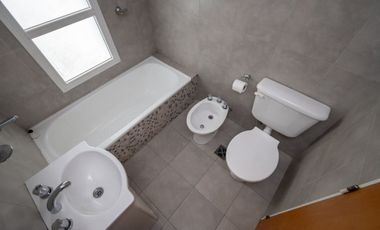 DPTO DOS DORMITORIOS  EN MACROCENTRO