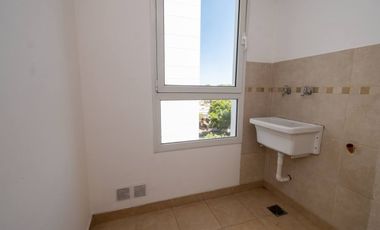 DPTO DOS DORMITORIOS  EN MACROCENTRO
