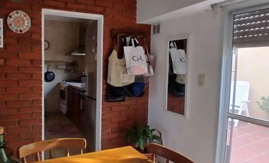 Venta PH 3 amb. con Garage, Patio y Parrilla Wilde