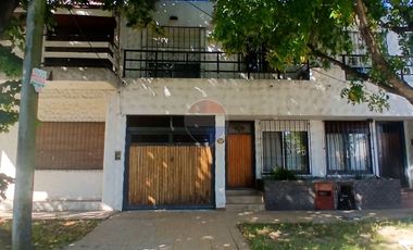 Venta PH 3 amb. con Garage, Patio y Parrilla Wilde