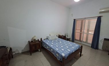 Casa con depto en PA, 2 Dorm c/u, cochera, patio