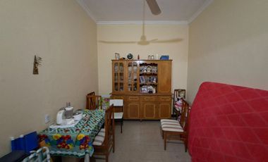 Casa con depto en PA, 2 Dorm c/u, cochera, patio