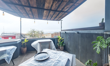 Local Comercial en Venta en Almirante Montt en Cerro Alegre