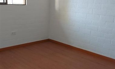 Casa en Arriendo en Calle Larga