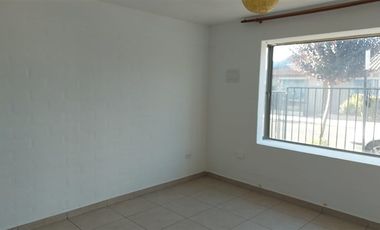 Casa en Arriendo en Calle Larga
