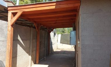 Casa en Arriendo en Calle Larga