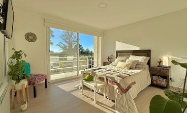VENTA CASA 3 AMB CON PARQUE SIERRA DE LOS PADRES