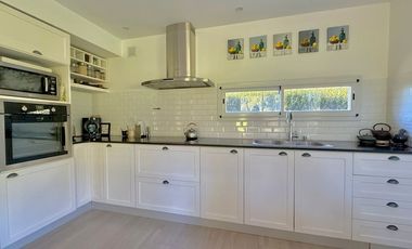 VENTA CASA 3 AMB CON PARQUE SIERRA DE LOS PADRES