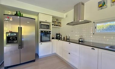 VENTA CASA 3 AMB CON PARQUE SIERRA DE LOS PADRES