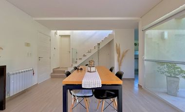 VENTA CASA 3 AMB CON PARQUE SIERRA DE LOS PADRES