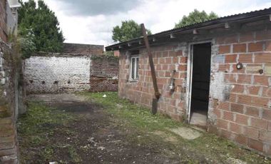 VENTA CASA 4 AMB C/GARAGE CENTRO BALCARCE A.CREDIT
