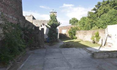 VENTA CASA 4 AMB C/GARAGE CENTRO BALCARCE A.CREDIT