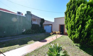 CASA EN VENTA,A REFACCIONAR,LA PLATA