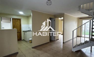 Casa en Arriendo en AV QUILVO