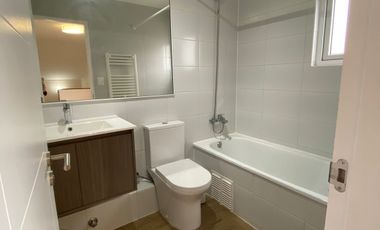 AMPLIA CASA EN CONDOMINIO SAN SEBASTIÁN 3 - COMO NUEVA