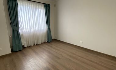AMPLIA CASA EN CONDOMINIO SAN SEBASTIÁN 3 - COMO NUEVA