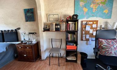 VENTA CASA 3 AMB. - JARDIN Y COCHERA - BELLA VISTA