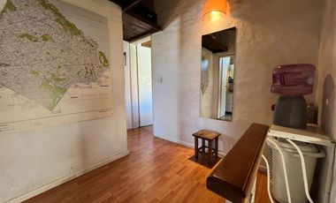 VENTA CASA 3 AMB. - JARDIN Y COCHERA - BELLA VISTA