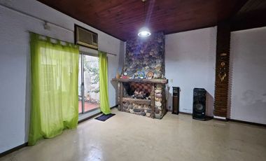 VENTA CASA 4 AMB - MORON- APTO CREDITO