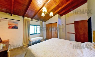 CASA 5 AMBIENTES-BELLA VISTA-APTO CRÉDITO-PISCINA