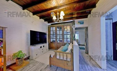 CASA 5 AMBIENTES-BELLA VISTA-APTO CRÉDITO-PISCINA