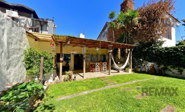 CASA 5 AMBIENTES-BELLA VISTA-APTO CRÉDITO-PISCINA