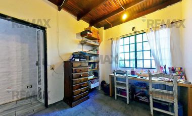 CASA 5 AMBIENTES-BELLA VISTA-APTO CRÉDITO-PISCINA