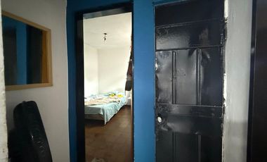 VENTA CASA 4 AMB Y DEPTO 2 AMB BELLA VISTA CENTRO