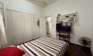 VENTA CASA 4 AMB Y DEPTO 2 AMB BELLA VISTA CENTRO