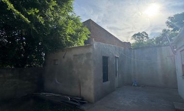 CASA EN VENTA EN FRANCISCO MADERO, PEHUAJO