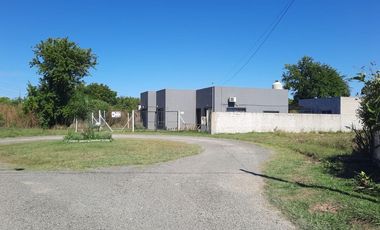 VENTA CASA 5 AMBIENTES MATHEU ESCOBAR