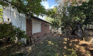 CASA EN VENTA + DEPARTAMENTO EN PEREZ