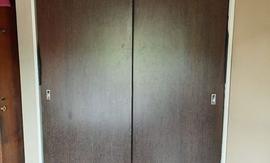 Venta Casa 4 Amb en Esquina con Quincho y Jardín