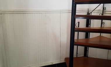 Venta Casa 4 Amb en Esquina con Quincho y Jardín