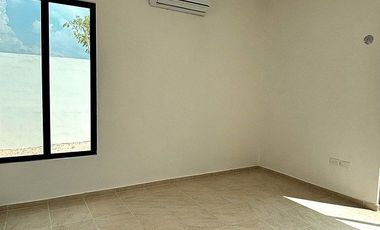 CASA EN RENTA DE UN PISO PARA ESTRENAR.