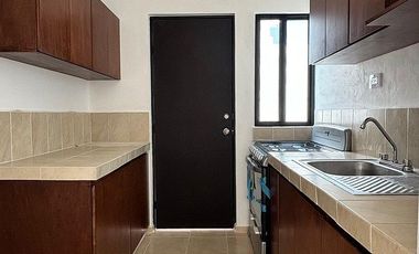 CASA EN RENTA DE UN PISO PARA ESTRENAR.